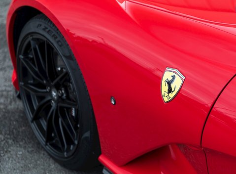 Ferrari 812 Superfast 28