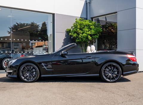 Mercedes-Benz SL Class SL63 AMG 3