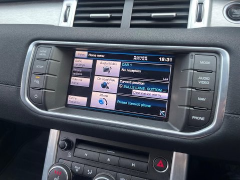 Land Rover Range Rover Evoque 2.2 SD4 Pure 4WD Euro 5 (s/s) 5dr 28