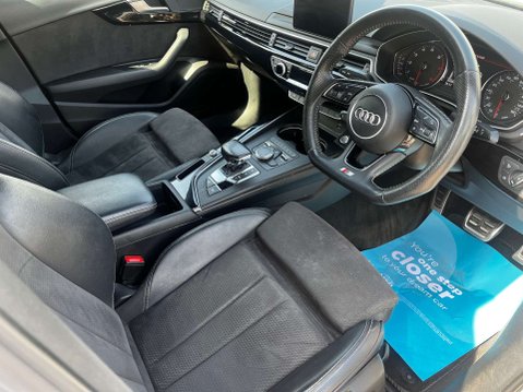 Audi A4 2.0 A4 Black Edition 35 TFSI Semi-Auto 4dr 14