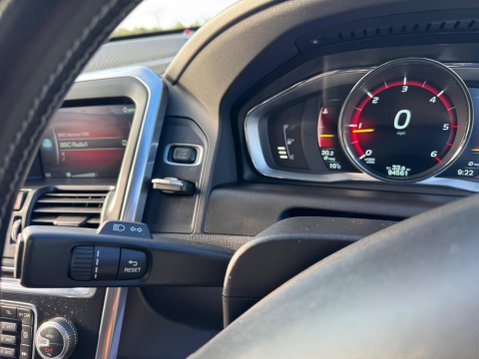 Volvo XC60 2.0 D4 R-Design Nav Geartronic Euro 6 (s/s) 5dr 68