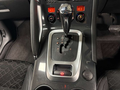 Peugeot 3008 BLUE HDI S/S ALLURE 24