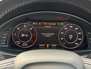 Audi Q7 TDI QUATTRO S LINE 36