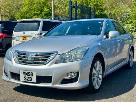 Toyota Crown 3.5 Hybrid Special Edition 5dr 2