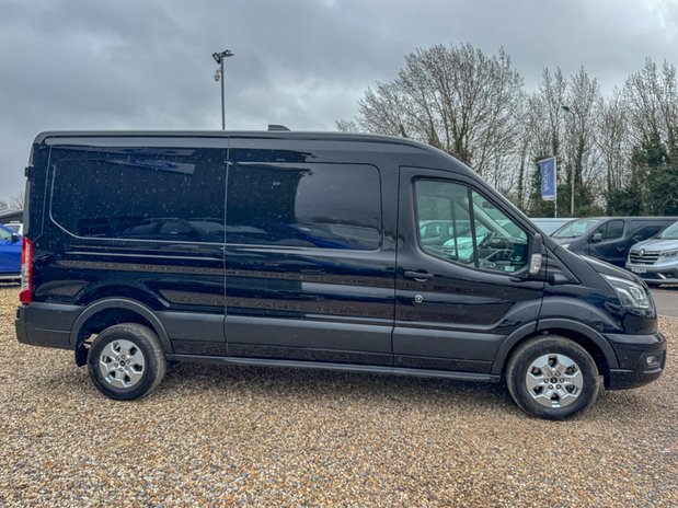 Ford Transit AUTO LWB L3H2 Med Roof Limited 350 Alloys Nav Sensors EURO 6 5