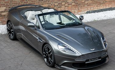Aston Martin Vanquish S Volante 8