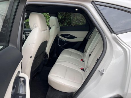 Jaguar E-Pace 2.0 D180 R-Dynamic HSE Auto AWD Euro 6 (s/s) 5dr 74