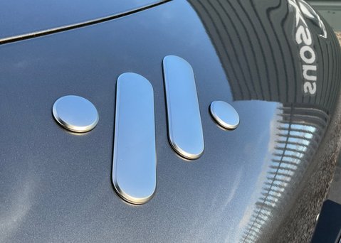 MG IM6 100kWh LAUNCH EDITION AWD 4