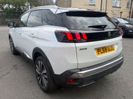 Peugeot 3008 BLUEHDI S/S GT LINE PREMIUM 6