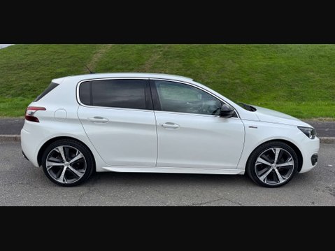 Peugeot 308 1.6 308 GT Line HDi Blue S/S 5dr 3