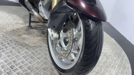 BMW R 1200 RT 2015 STUNNING EXAMPLE EBONY COLOUR SCHEME 45K NEW MOT 1200CC 43