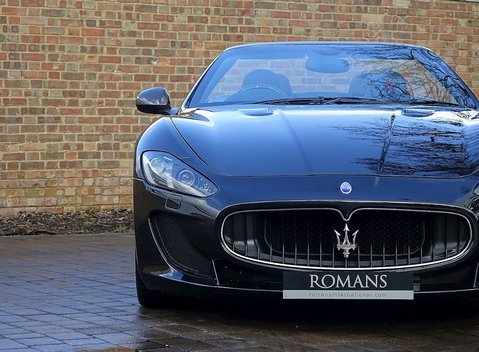 Maserati Grancabrio MC 6