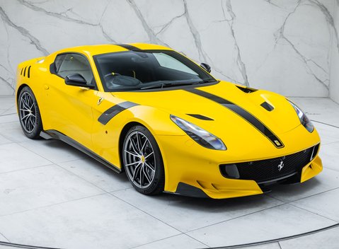 Ferrari F12 TDF 6
