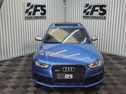 Audi RS4 4.2 FSI V8 Estate 5dr Petrol S Tronic quattro Euro 5 (450 ps) 44