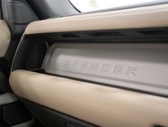 Land Rover Defender 3.0 Defender XS Edition D MHEV A 4WD 5dr 27