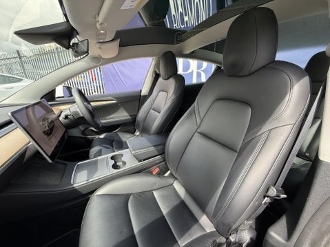 Tesla Model 3 Saloon 4dr Electric Auto RWD (241 bhp) 28