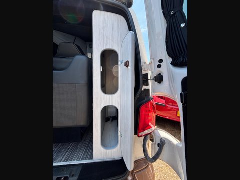Volkswagen Transporter 2.0 TDI T28 Startline FWD SWB Euro 6 (s/s) 5dr 9