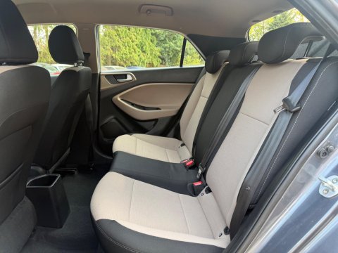Hyundai i20 1.2 Blue Drive SE Euro 6 (s/s) 5dr 17