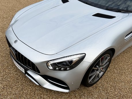 Mercedes-Benz Amg GT S PREMIUM 21