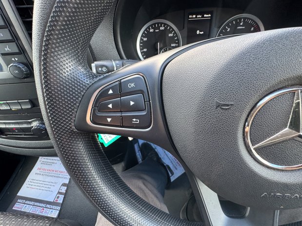 Mercedes-Benz Vito AUTO LWB L2H1 Low Roof Progressive 114 Camera EURO 6 17