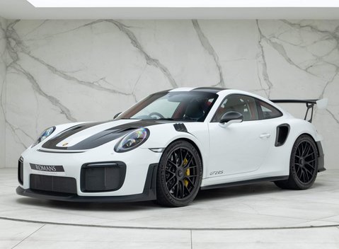 Porsche 911 GT2 RS (991) 1