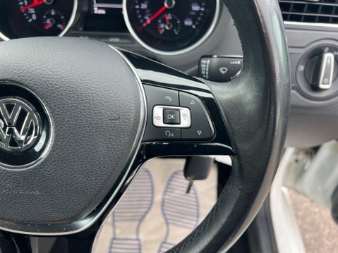 Volkswagen Polo 1.2 TSI BlueMotion Tech SE DSG Euro 6 (s/s) 5dr 21