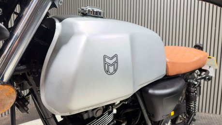 Mutt Akita 2020 ONLY 1K VERY CLEAN EXAMPLE MOT OCTOBER 2027 125CC 18