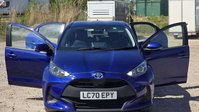 Toyota Yaris 1.5 VVT-h Icon Hatchback 5dr Petrol Hybrid E-CVT Euro 6 (s/s) (116 ps) 5