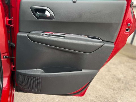 Peugeot 3008 1.6 3008 Allure e-HDi Semi-Auto 5dr 33