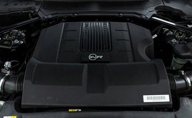 Land Rover Range Rover Sport 5.0 SVR URBAN 40