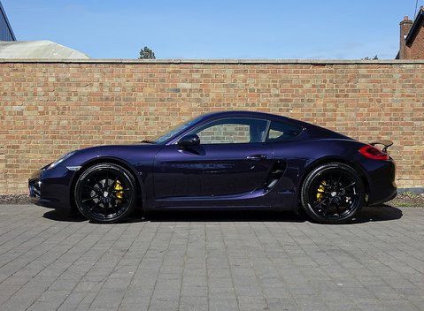 Porsche Cayman 17