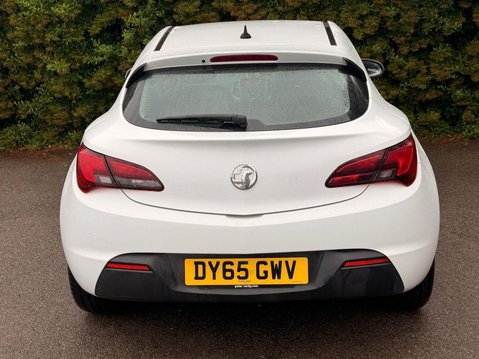 Vauxhall Astra GTC 1.4i Turbo Sport Euro 6 (s/s) 3dr 8
