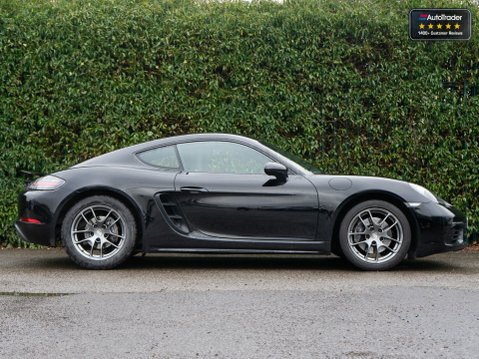 Porsche 718 Cayman 2.0T Coupe GPF 2dr Petrol Manual Sport Pack Carplay Euro 6 (300 ps) 33