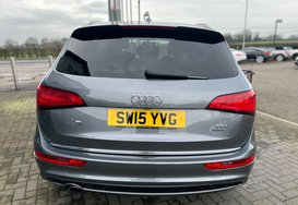 Audi Q5 2.0 TDI QUATTRO S LINE PLUS 12