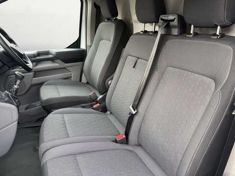 Ford Transit Custom 2.0 320 EcoBlue Limited L1 H1 Euro 6 (s/s) 5dr 12
