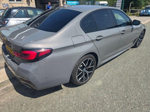 BMW 5 Series 2.0 520d MHT M Sport Steptronic Euro 6 (s/s) 4dr 7