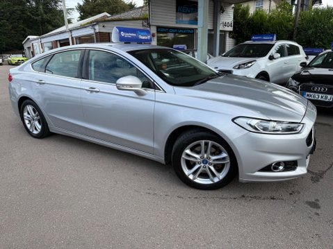 Ford Mondeo 2.0 TDCi Titanium Euro 6 (s/s) 5dr 12
