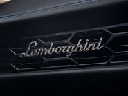 Lamborghini Huracan LP640-4 EVO 18