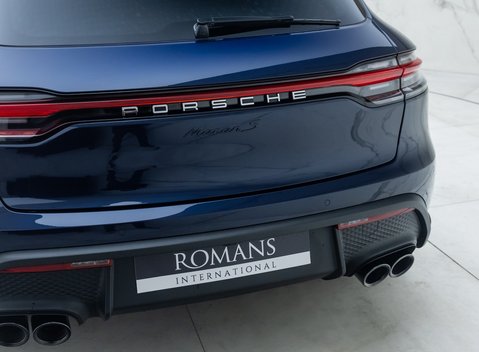 Porsche Macan S 30