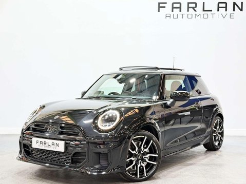 Mini Hatch 2.0S Sport Hatchback 3dr Petrol Steptronic Euro 6 (s/s) (204 ps) 3
