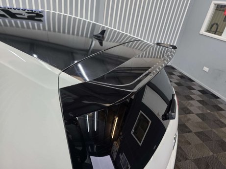 Volkswagen Golf 2.0 TSI R Hatchback 5dr Petrol DSG 4Motion Euro 6 (s/s) (310 ps) 34