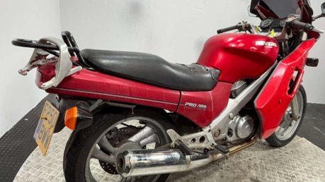 Honda NTV 1988 CLASSIC PROJECT BIKE SPARES OR REPAIR 600CC COMMUTER 7
