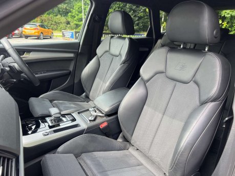 Audi Q5 2.0 Q5 S Line 45 TFSI MHEV Quattro Semi-Auto 4WD 5dr 40