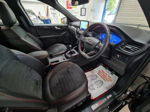 Ford Kuga 1.5T EcoBoost ST-Line Edition Euro 6 (s/s) 5dr 45