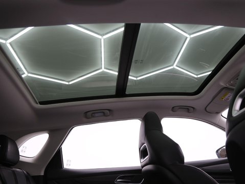 MG HS 1.5 T-GDI Exclusive Euro 6 (s/s) 5dr 23