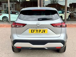Nissan Qashqai 1.3 Qashqai N-Connecta DiG-T MHEV 5dr 6