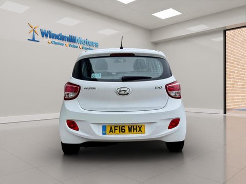 Hyundai i10 1.2 Premium Euro 5 5dr 6
