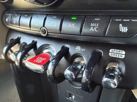 Mini Hatch 1.5 Cooper Exclusive 3dr 41