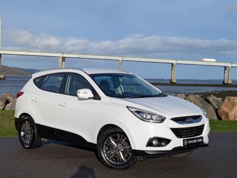 Hyundai ix35 2.0 CRDi SE 4WD Euro 5 5dr (Nav) 3
