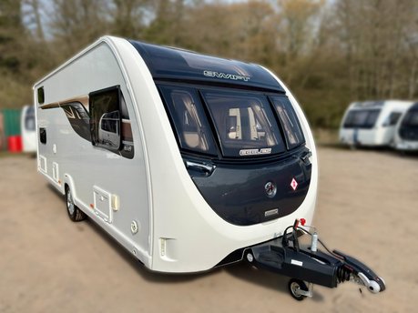 Swift Eccles 590 AL 3